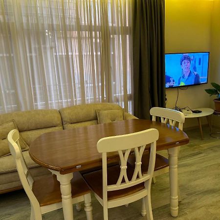 Asmati Apartment 2 Batumi Eksteriør bilde